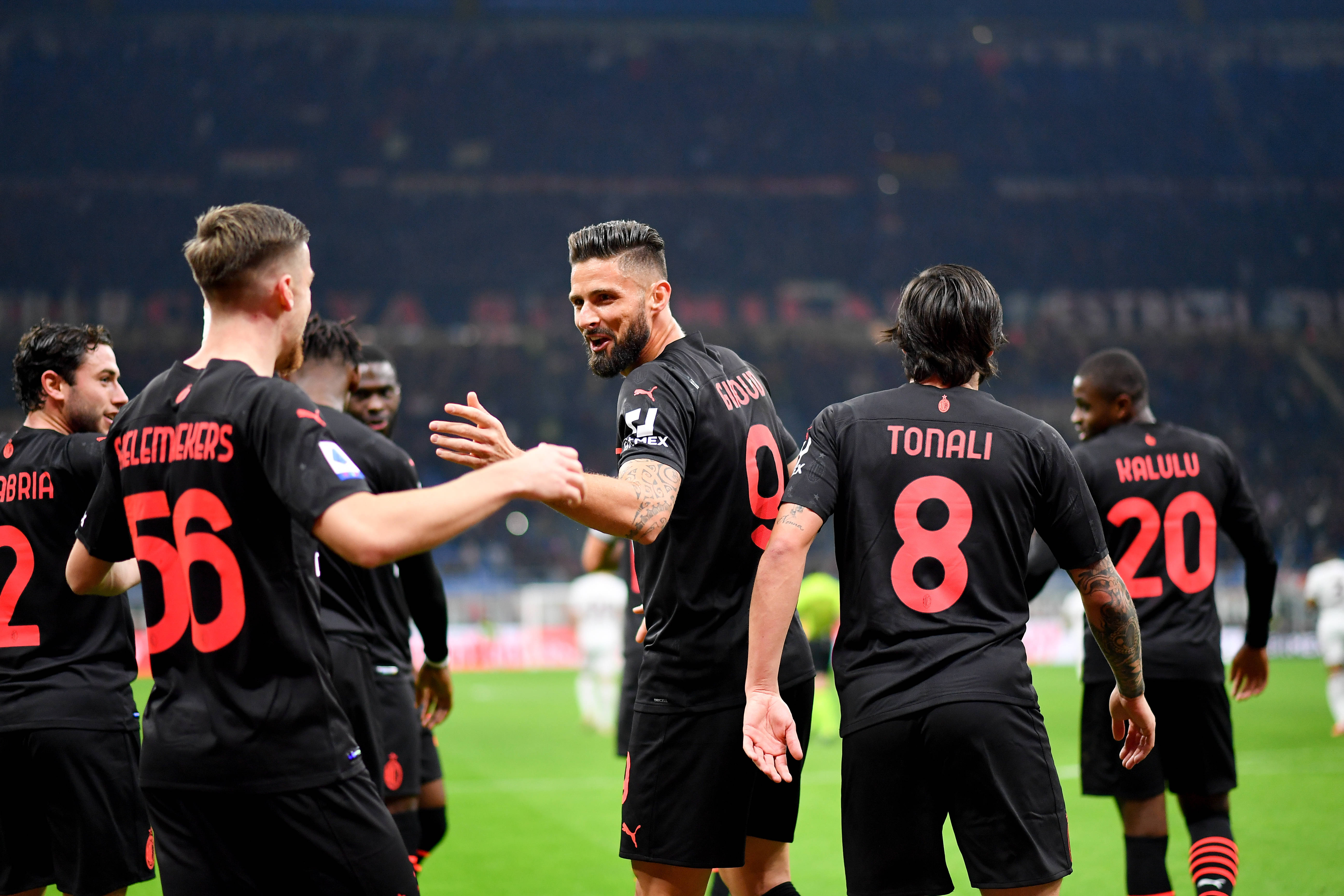 半场战报：比萨0-0克雷莫内塞（上半场结束：比萨与克雷莫内塞互交白卷）