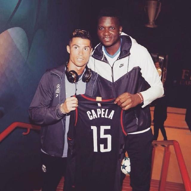 拉波尔特：我在曼城6年本可以赢得更多欧冠，至少3个也不为过（拉波尔特称在曼城六年原可夺更多欧冠：拿下至少三座并不夸张）