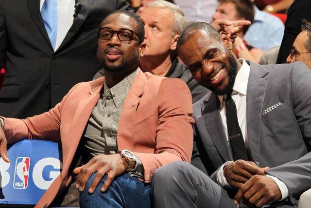 没油了！新赛季断崖式下滑的5位球星：保罗2分被弃，恩比德水了（状态见底！本季断崖式下滑的5位球星：保罗仅2分遭弃用，恩比德遭质疑）