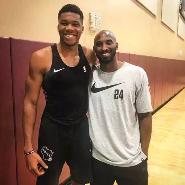 拉诺基亚：当年孔蒂想让我加盟尤文，但在国米拿冠军感觉不同（拉诺基亚：孔蒂曾邀我去尤文，但在国米夺冠的感觉截然不同）