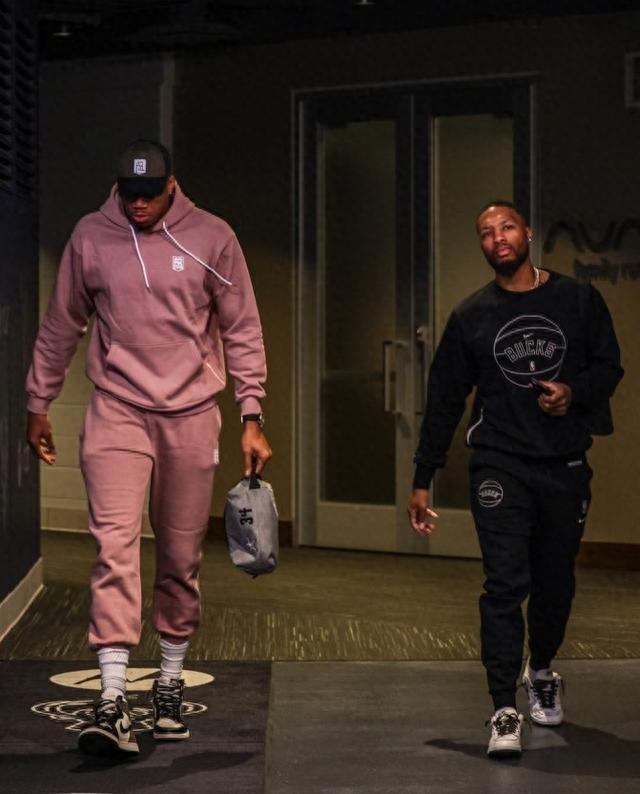 火箭2配角强化深度！霍乐迪攻守兼备最佳第六人，阿门展最佳模式（火箭替补双星夯实阵容深度：霍乐迪攻防俱佳冲击最佳第六人，阿门打出最佳状态）