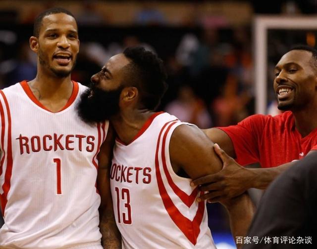 火箭末节三分爆发险胜快船（火箭末节三分雨发威险胜快船）