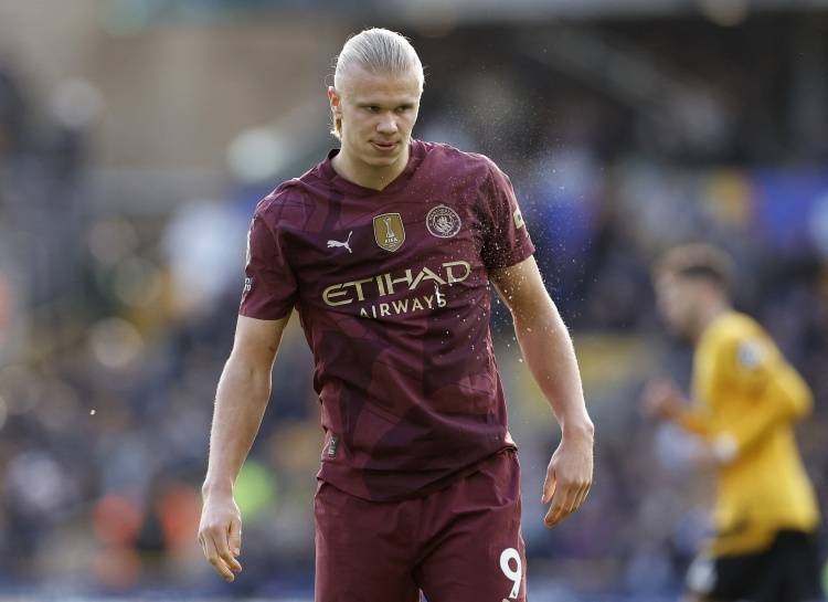 诺伊尔谈续约：取决于我的身体状态，明年3月我会认真考虑（诺伊尔：续约与否看身体情况，明年3月再做慎重决定）