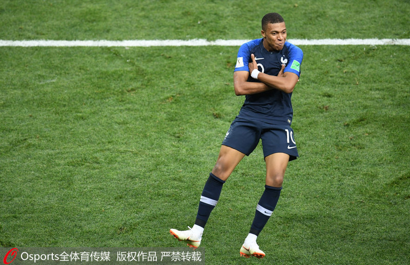 罗马诺：谢什科选择下家将考虑多种因素，包括欧战、薪水等