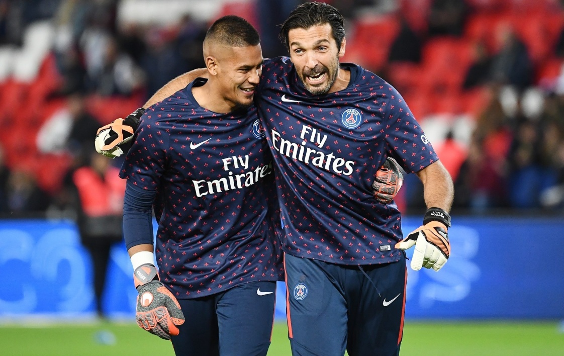 WTT总决赛：孙颖莎4-0横扫王艺迪，晋级八强（WTT总决赛：孙颖莎4-0零封王艺迪，强势挺进八强）