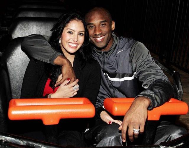 F1阿布扎比排位战报：维斯塔潘强势夺杆，诺里斯第2，皮亚斯特里第3（F1阿布扎比排位赛：维斯塔潘夺杆位，诺里斯第二，皮亚斯特里第三）