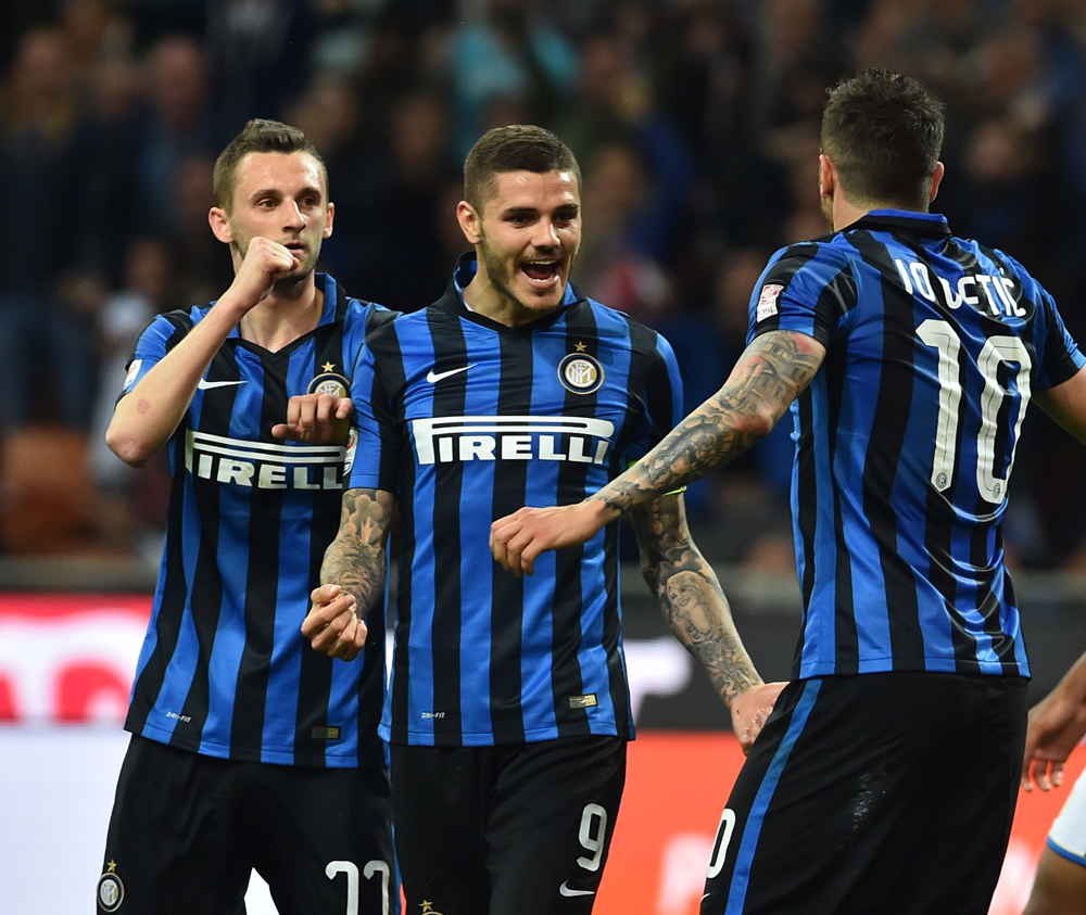 本泽马：皇马如今没有能指出问题的领袖，前场巨星们缺少牺牲（本泽马直言：皇马缺少敢指出问题的领袖，前场巨星缺乏牺牲精神）