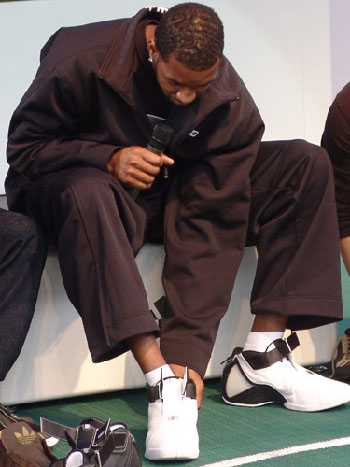 佩杜拉：科莫会在冬窗拒绝对帕斯的报价，球员明夏回皇马（佩杜拉：科莫冬窗将拒售帕斯，球员明夏回归皇马）