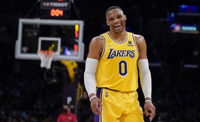 佐夫谈意大利失利：意甲就这样，节奏慢、裁判什么情况都吹哨（佐夫评意大利败局：意甲节奏偏慢，裁判吹罚太多）