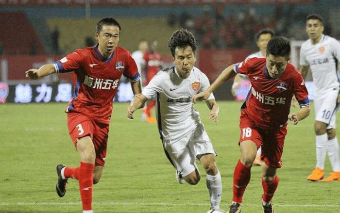 4场贡献3粒进球！官方：瓦尔迪当选意甲11月最佳球员