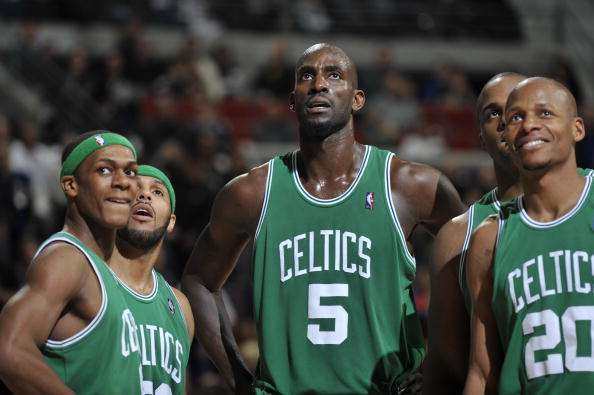 又伤一个？马卡：米利唐对阵突尼斯比赛中因肌肉不适提前离场（再添伤号？马卡：米利唐战突尼斯因肌肉不适提前退场）